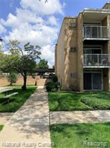 4913 Crooks Road G4, Royal Oak, MI 48073
