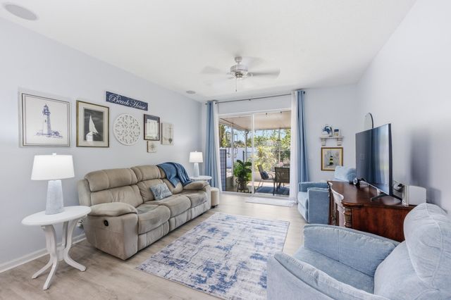 1543 Rialto Drive, Boynton Beach, FL 33436