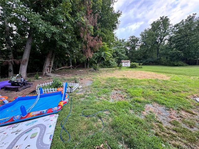 261 Titusville Road, Poughkeepsie, NY 12603