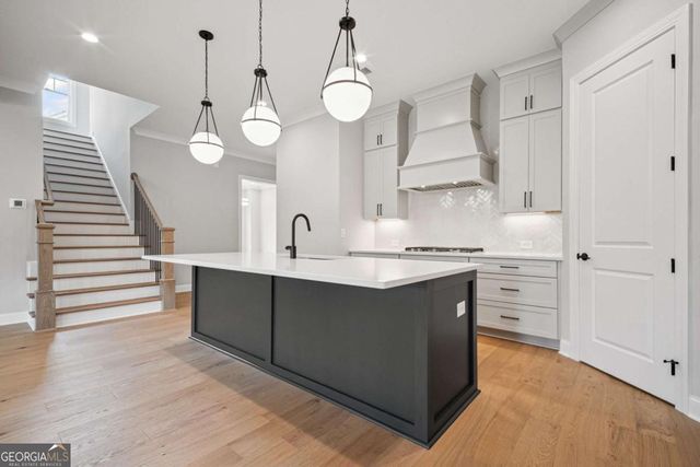 1209 Lakeside Overlook, Canton, GA 30114