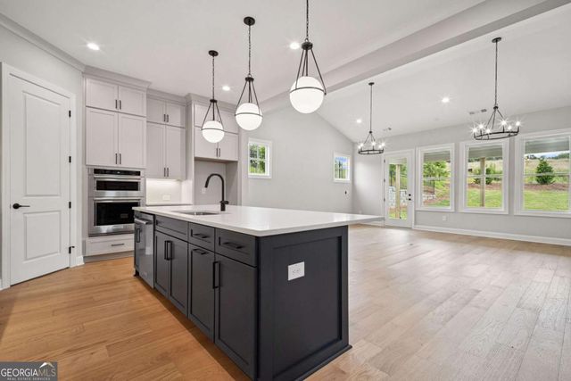 1209 Lakeside Overlook, Canton, GA 30114