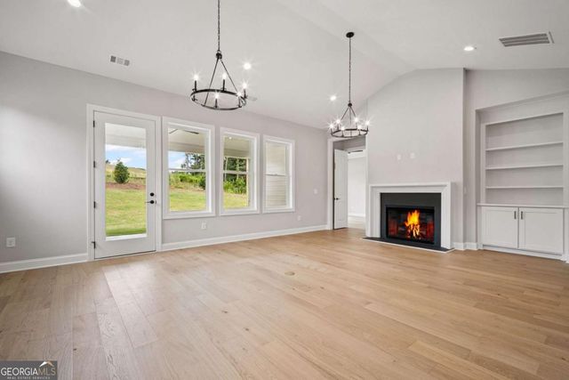 1209 Lakeside Overlook, Canton, GA 30114