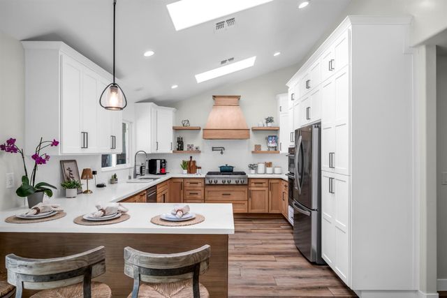 4024 Cayente Way, Sacramento, CA 95864