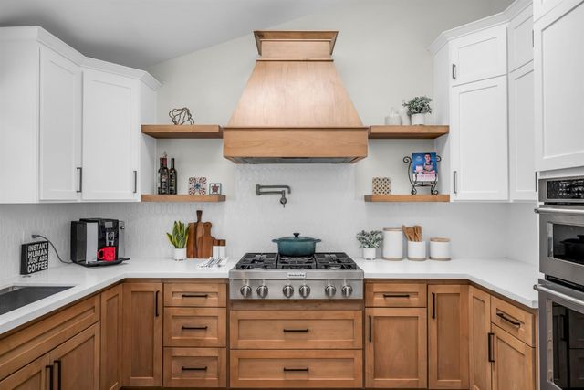 4024 Cayente Way, Sacramento, CA 95864