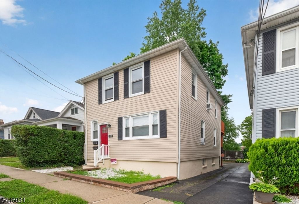 110 Elm St, West Orange Twp., NJ 07052