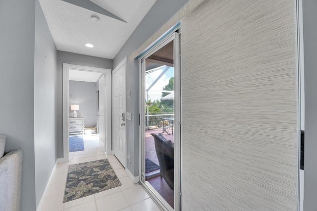 1228 NW Sun Terrace Circle B, Port St. Lucie, FL 34986