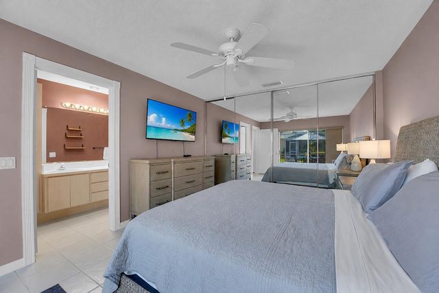 1228 NW Sun Terrace Circle B, Port St. Lucie, FL 34986