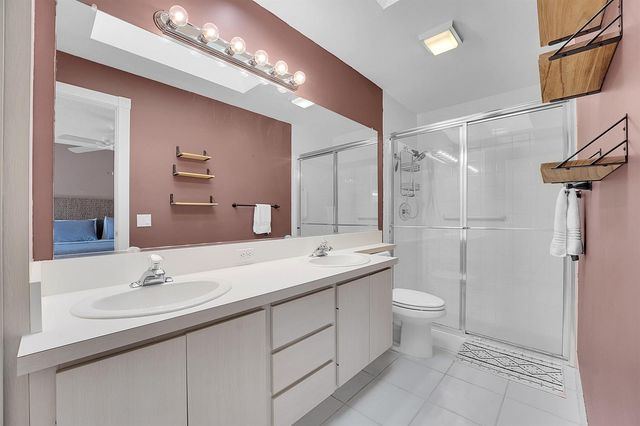 1228 NW Sun Terrace Circle B, Port St. Lucie, FL 34986