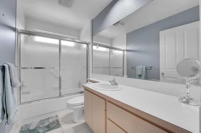 1228 NW Sun Terrace Circle B, Port St. Lucie, FL 34986