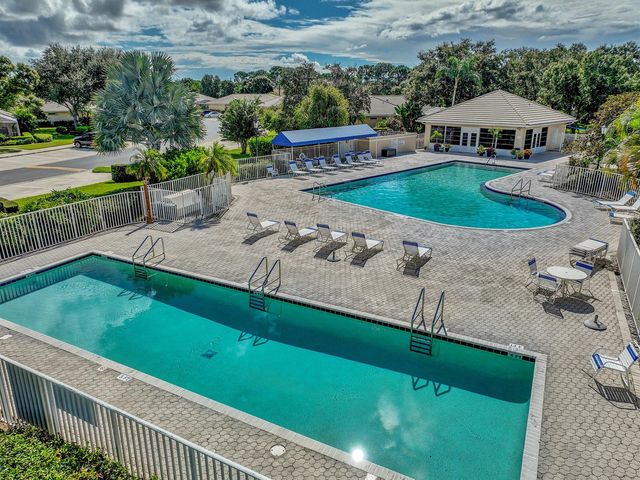 1228 NW Sun Terrace Circle B, Port St. Lucie, FL 34986