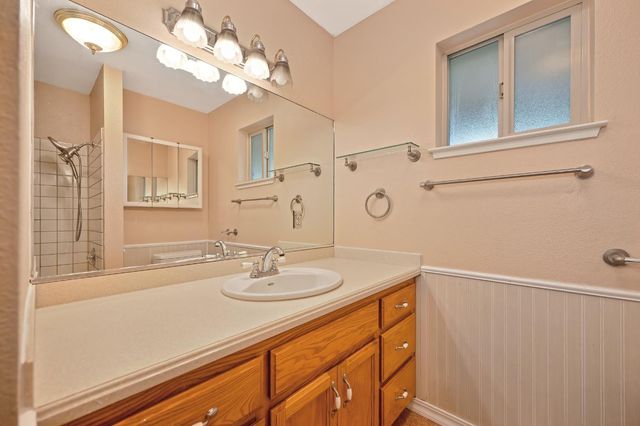 3582 Bell Rd, Auburn, CA 95603