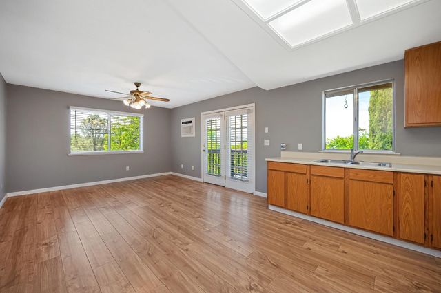 3582 Bell Rd, Auburn, CA 95603