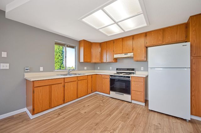 3582 Bell Rd, Auburn, CA 95603