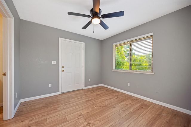 3582 Bell Rd, Auburn, CA 95603