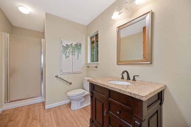 3582 Bell Rd, Auburn, CA 95603