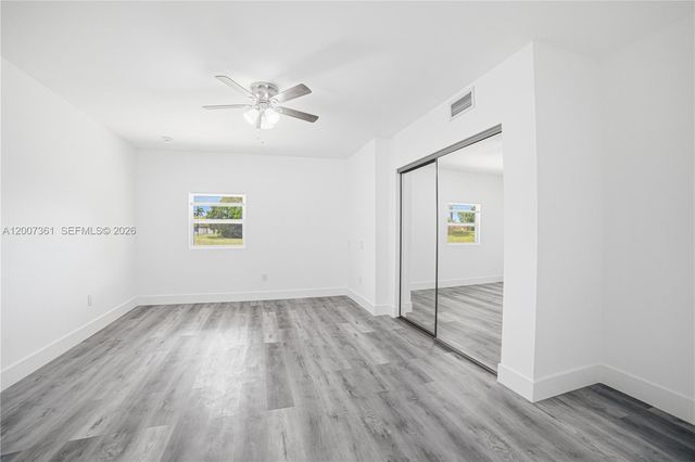 5201 Yellow Pine Ln, Tamarac, FL 33319