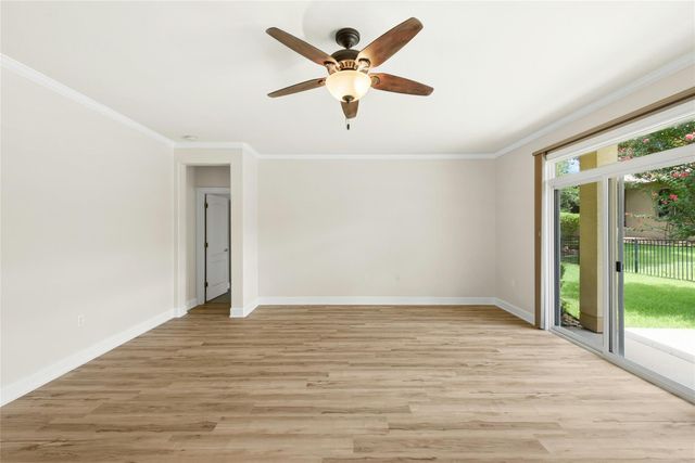 311 Rio Grande LOOP, Georgetown, TX 78633