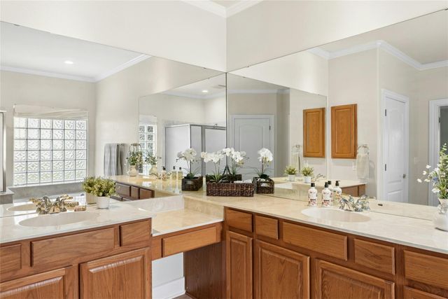 311 Rio Grande LOOP, Georgetown, TX 78633