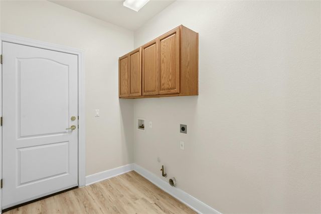 311 Rio Grande LOOP, Georgetown, TX 78633