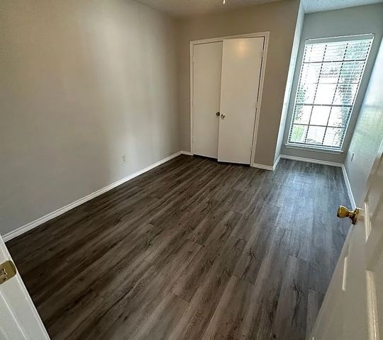 5116 Trail Dust Lane, Arlington, TX 76017