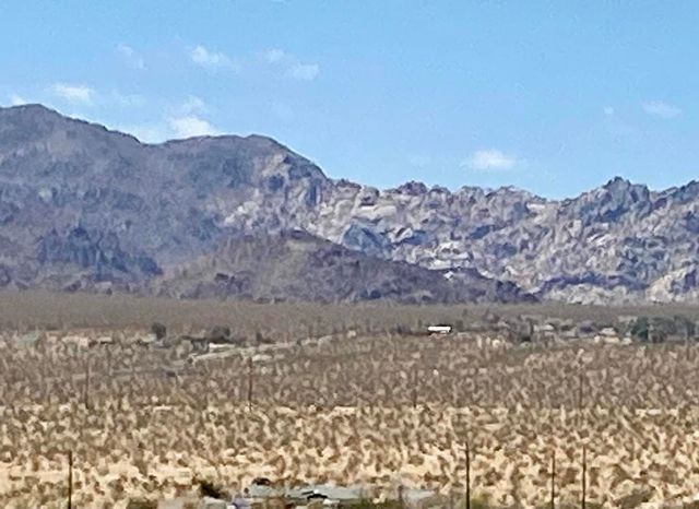 112 Amboy Road, 29 Palms, CA 92277