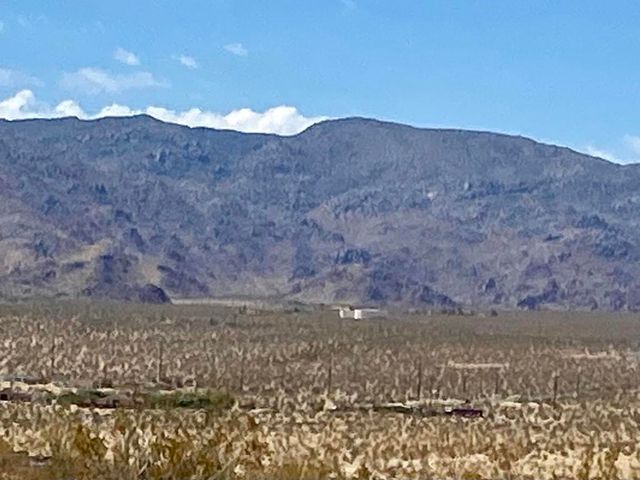 112 Amboy Road, 29 Palms, CA 92277