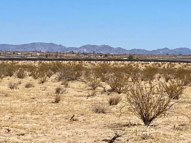 112 Amboy Road, 29 Palms, CA 92277