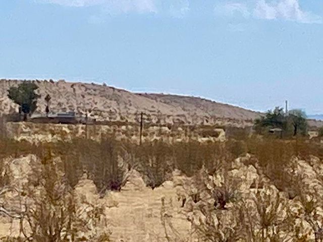 112 Amboy Road, 29 Palms, CA 92277