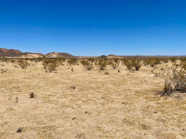 112 Amboy Road, 29 Palms, CA 92277