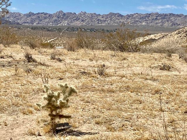 112 Amboy Road, 29 Palms, CA 92277