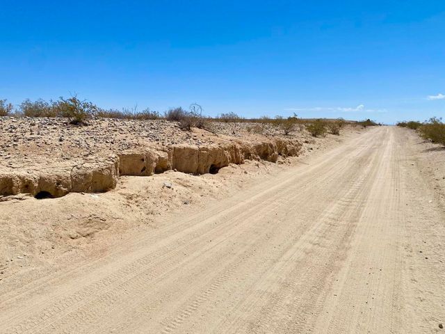 112 Amboy Road, 29 Palms, CA 92277