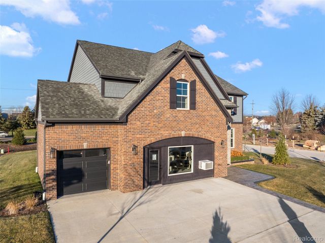 26644 Hidden Ridge Drive, Chesterfield Township, MI 48051