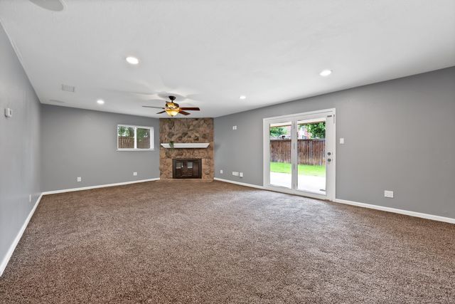 1103 Wildwood Drive, Arlington, TX 76011