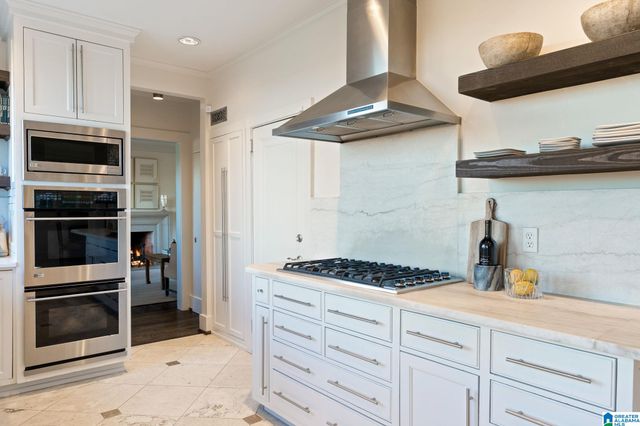 3604 CLIFF ROAD S, Birmingham, AL 35205