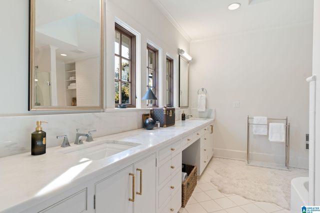 3604 CLIFF ROAD S, Birmingham, AL 35205