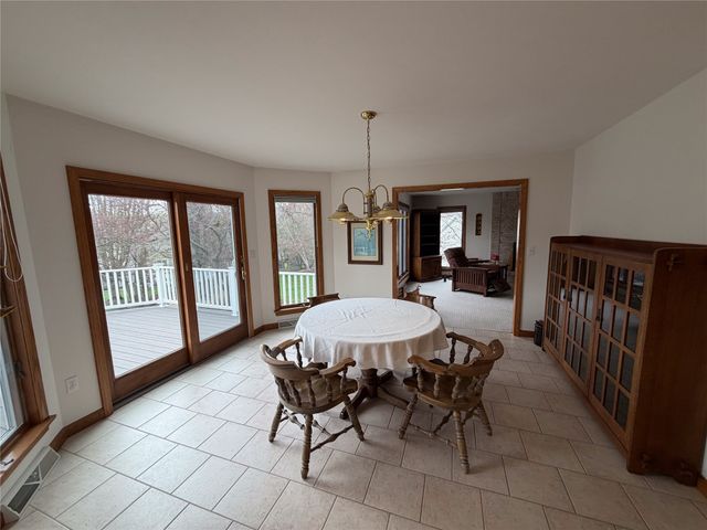 5209 ANNENDALE Drive, Erie, PA 16506