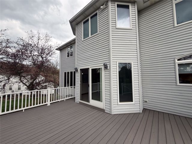 5209 ANNENDALE Drive, Erie, PA 16506