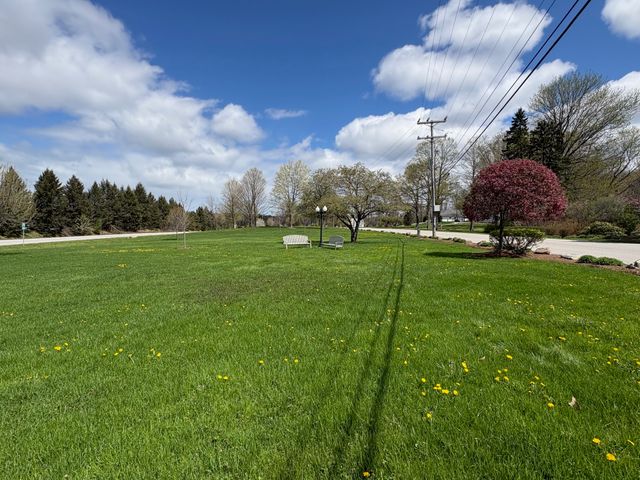 5209 ANNENDALE Drive, Erie, PA 16506