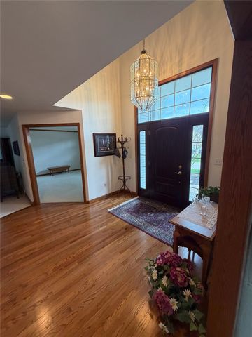 5209 ANNENDALE Drive, Erie, PA 16506