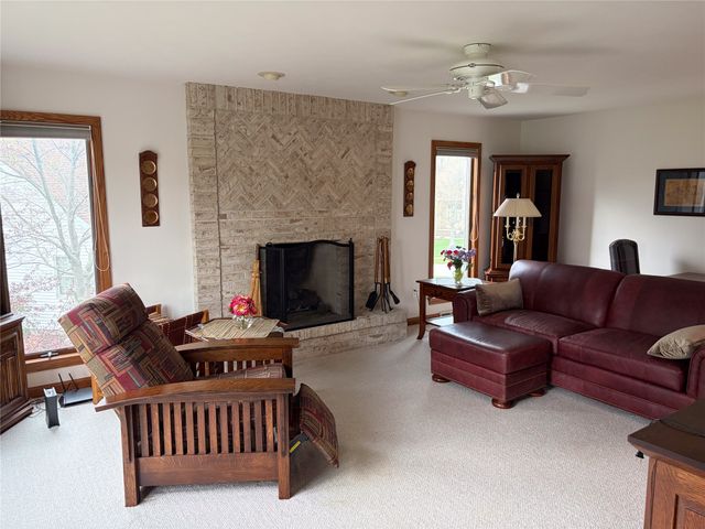 5209 ANNENDALE Drive, Erie, PA 16506