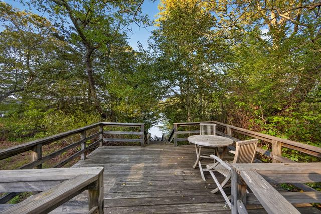 45 Eastview Terrace, Marstons Mills, MA 02648