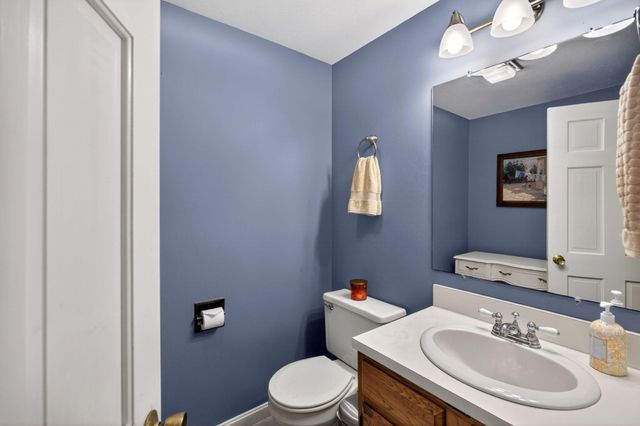 45 Eastview Terrace, Marstons Mills, MA 02648