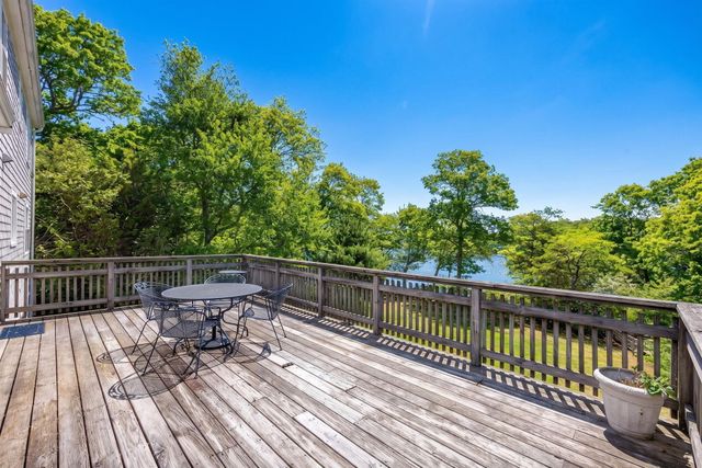 45 Eastview Terrace, Marstons Mills, MA 02648