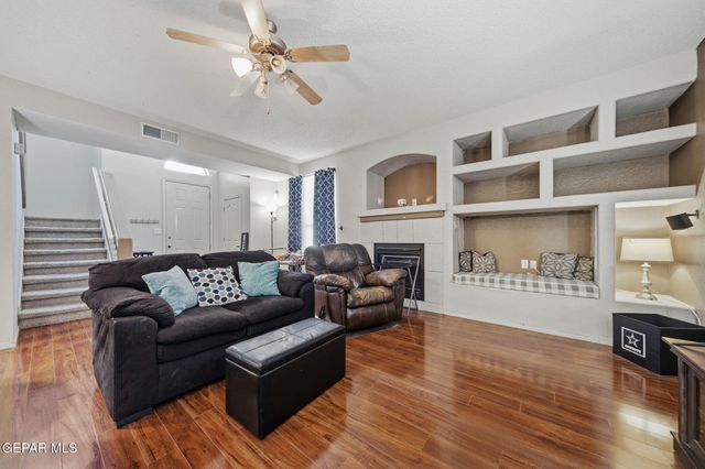 5476 FRANCISCO ROQUE Drive, El Paso, TX 79934