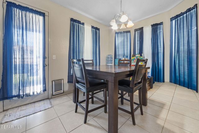 5476 FRANCISCO ROQUE Drive, El Paso, TX 79934