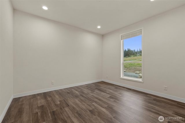38143 State Route 20, Oak Harbor, WA 98277
