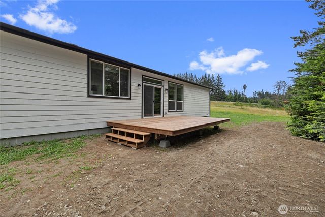38143 State Route 20, Oak Harbor, WA 98277