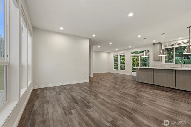 38143 State Route 20, Oak Harbor, WA 98277