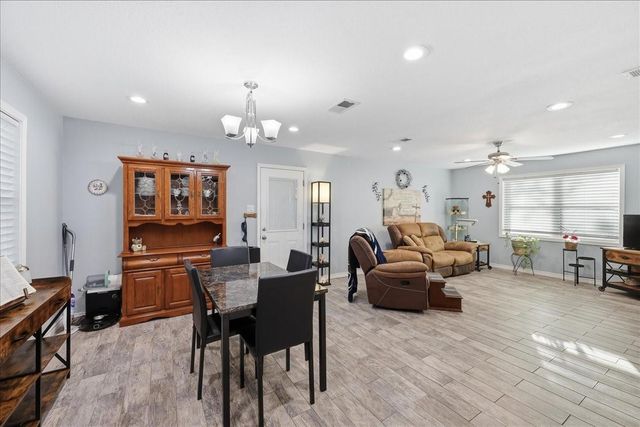 321 S 44th Street, Orange, TX 77630