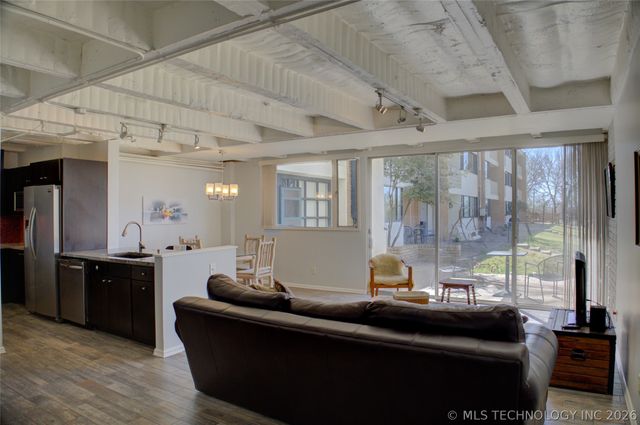 611 W 15th Street E1, Tulsa, OK 74127